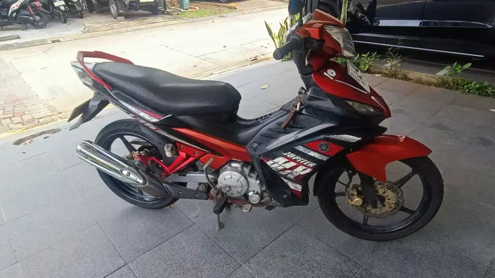 DIJUAL CEPAT – Yamaha Jupiter MX 2013 – Pajak Hidup, Siap Pakai!