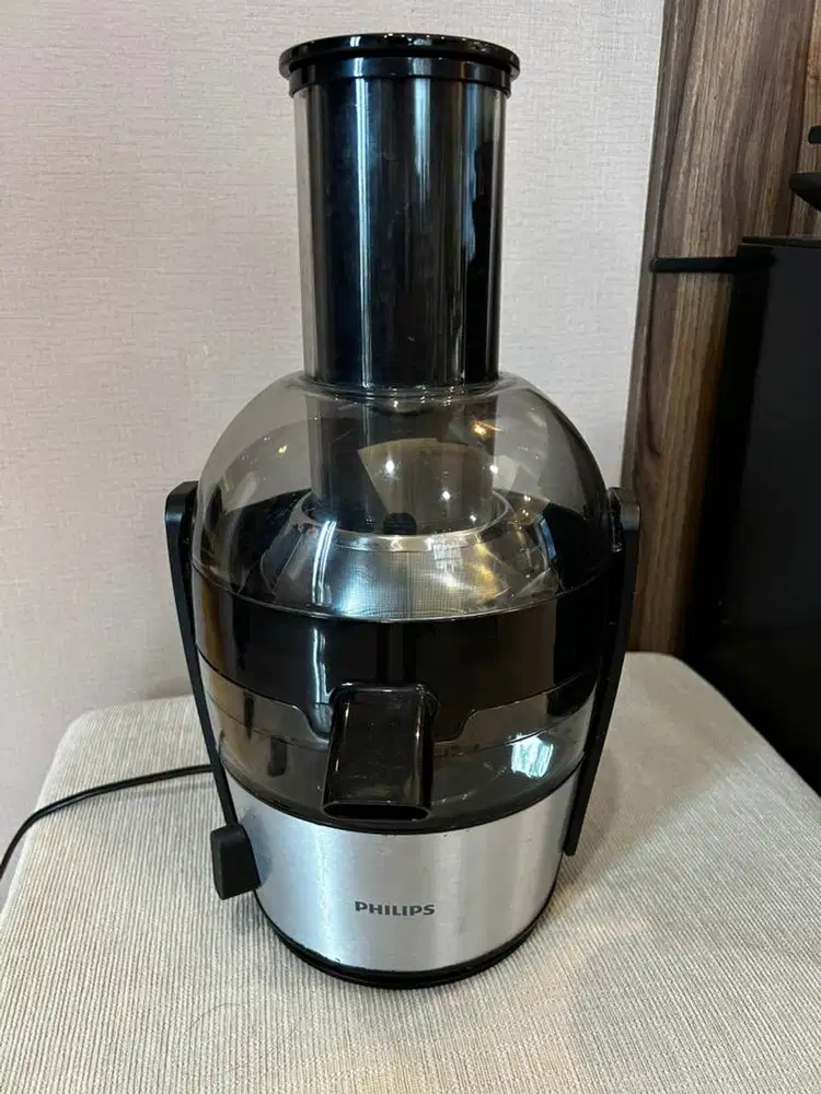 Juicer Philips Black Series
