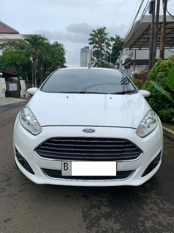 FORD FIESTA 1.5 S SPORT AUTOMATIC 2014