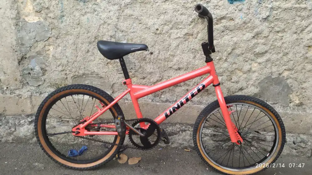 Sepeda ukuran 20 rem terpedo