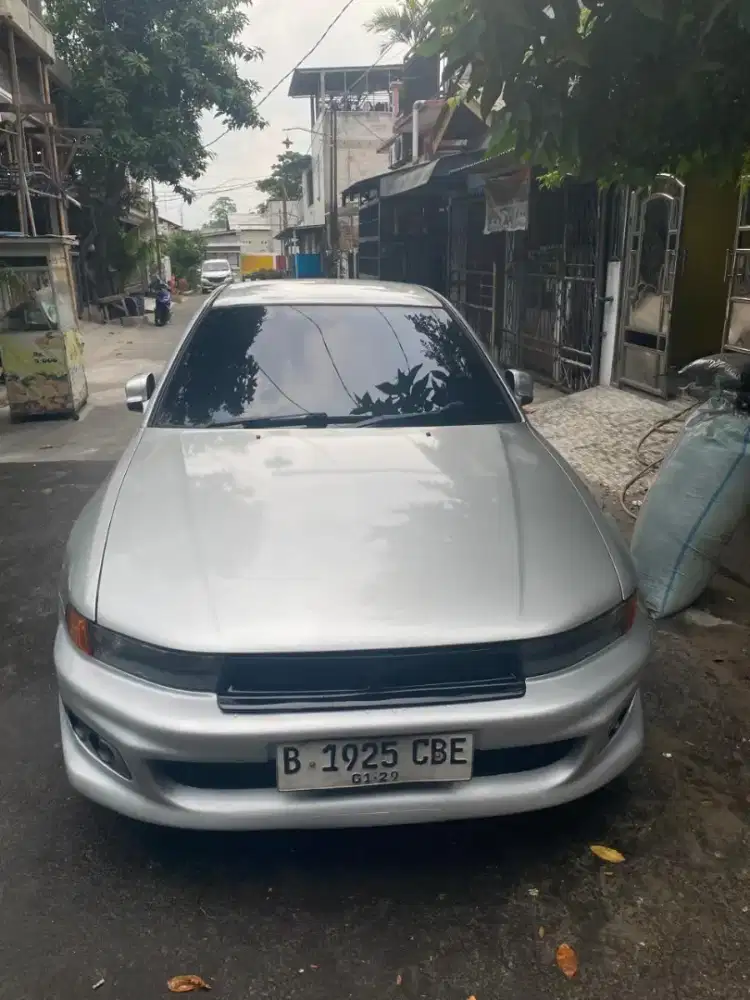 Dijual Mitsubishi Galant V6-24 ST Tahun 2000