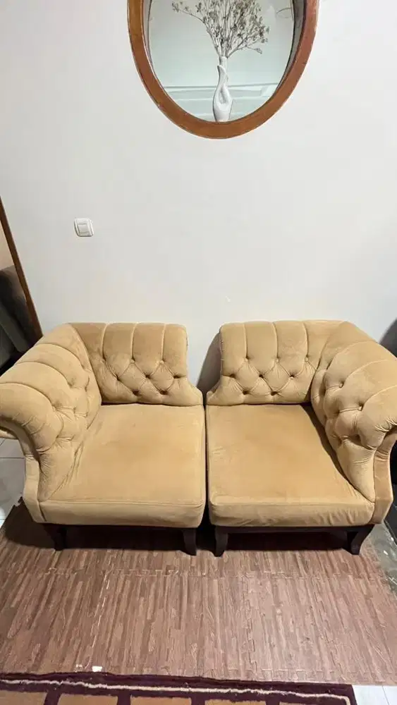 SOFA KERANGKA JATI