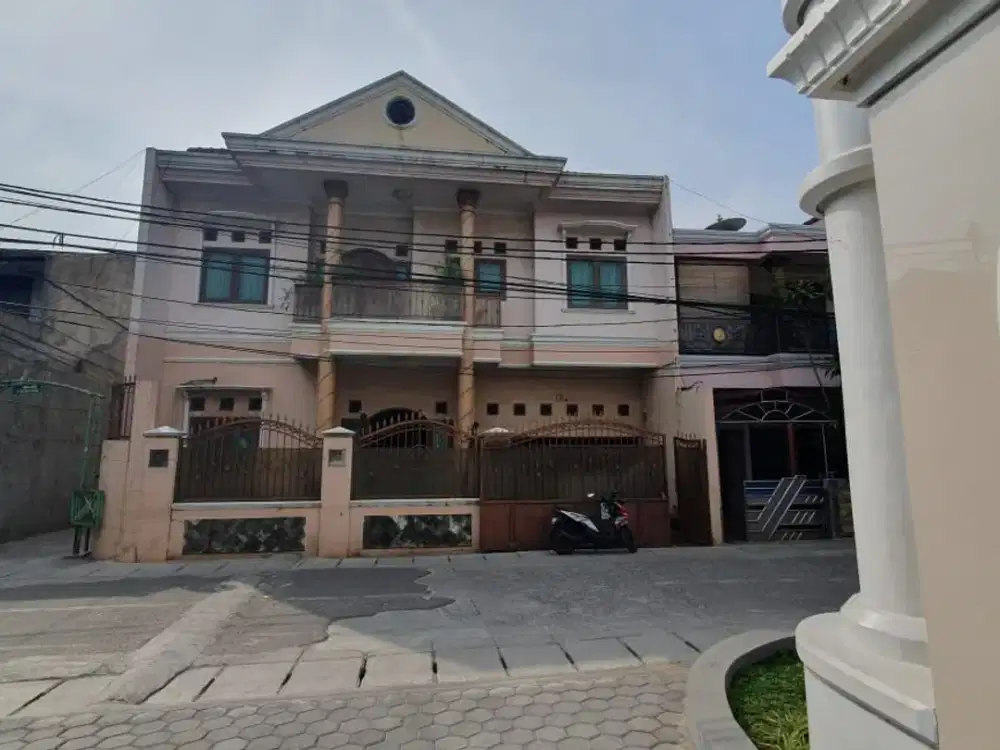 DIJUAL Rumah 3 Lantai Strategis – Kebon Pala, Makasar, Jakarta Timur
