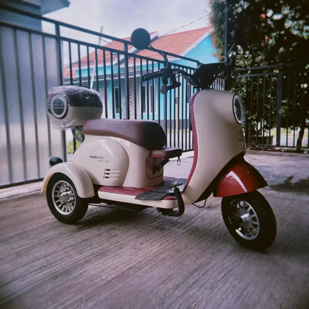 Sepeda Listrik Roda 3