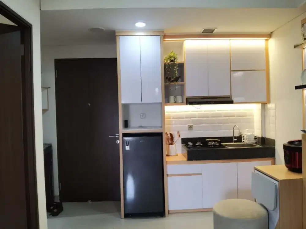 Hunian Nyaman Transpark Cibubur 2R Full Furnished Middle Floor Siap Huni