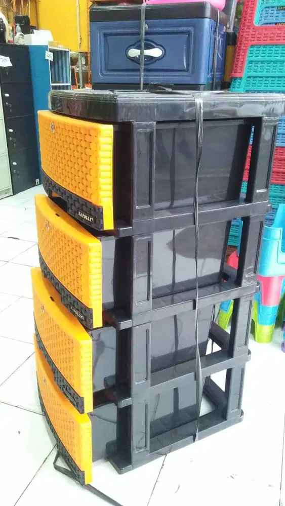 lemari napolly std 4