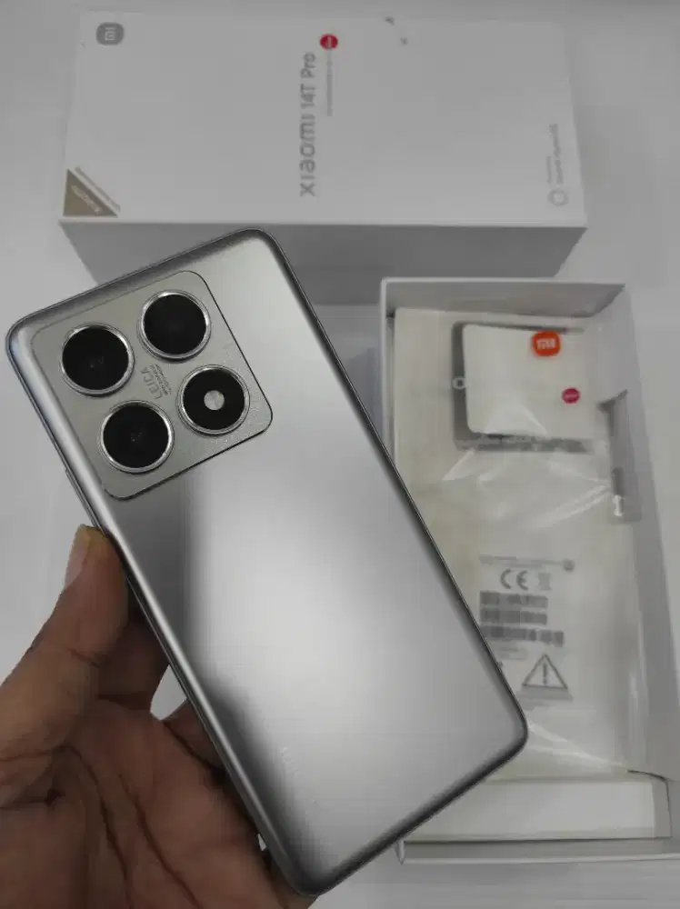 Xiaomi Mi 14t pro
Mulus 99%
Bh 100%
Ram 12/512
Fullset original