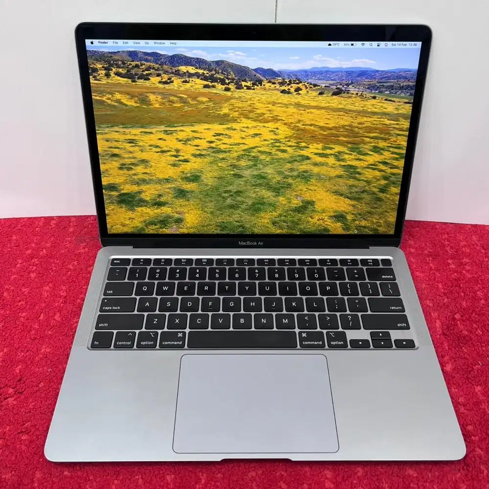 Macbook Air 13 inch Retina, 2020 Intel Core i3 1,1 GHz