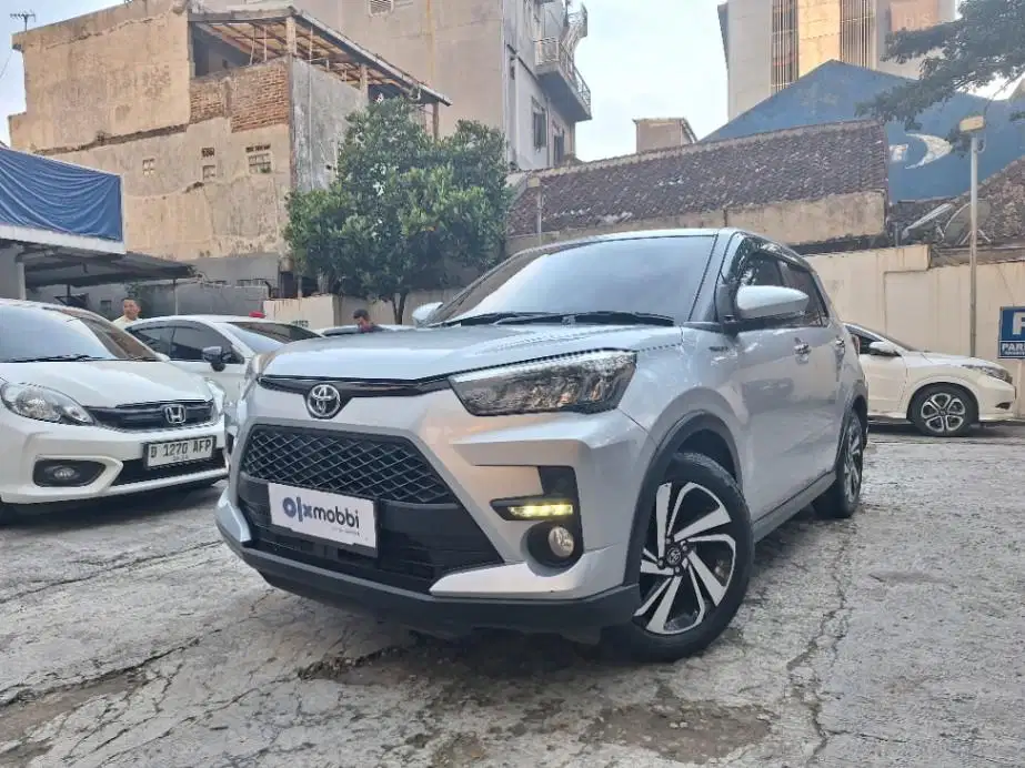 DP MURAH Toyota Raize 1.0 G One Tone Bensin-MT 2021 Silver CJFGB