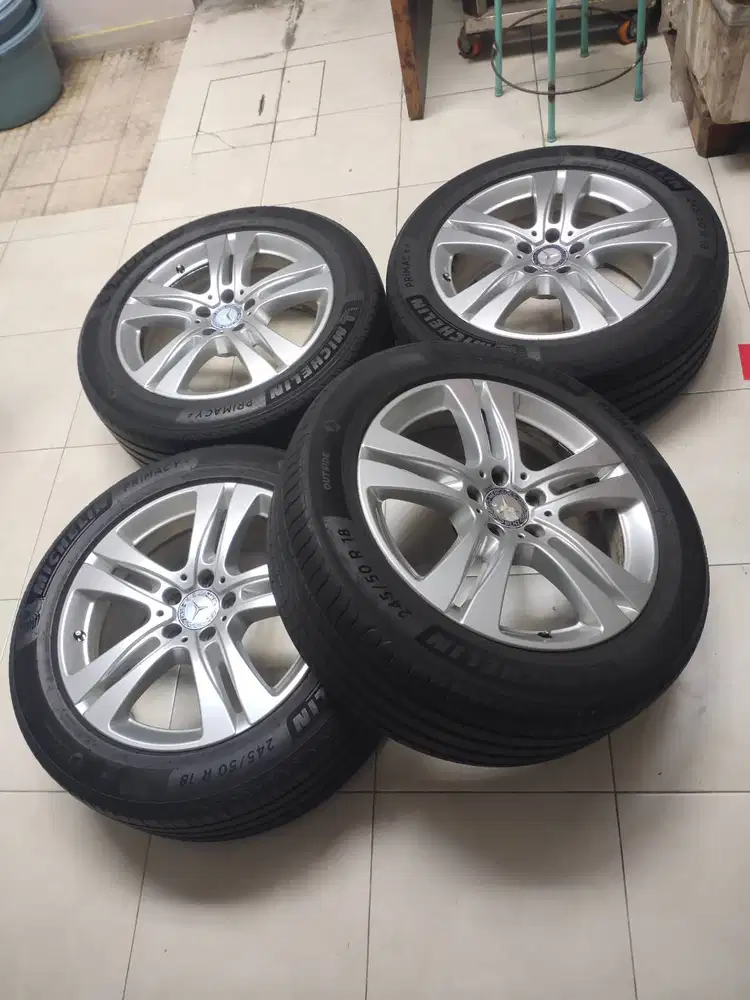 VELG DAN BAN MERCEDES BENZ R18 ORI