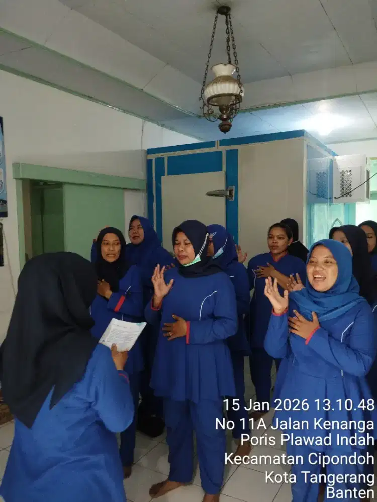 Memasarkan produk cimory ke seluruh pelanggan