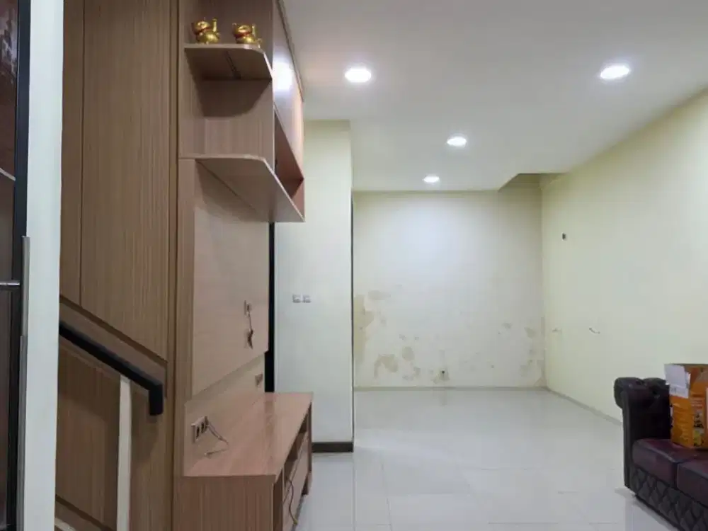 Dijual Rumah 2 Lantai Semi Furnished di Citra 8 Nego Sampai Deal