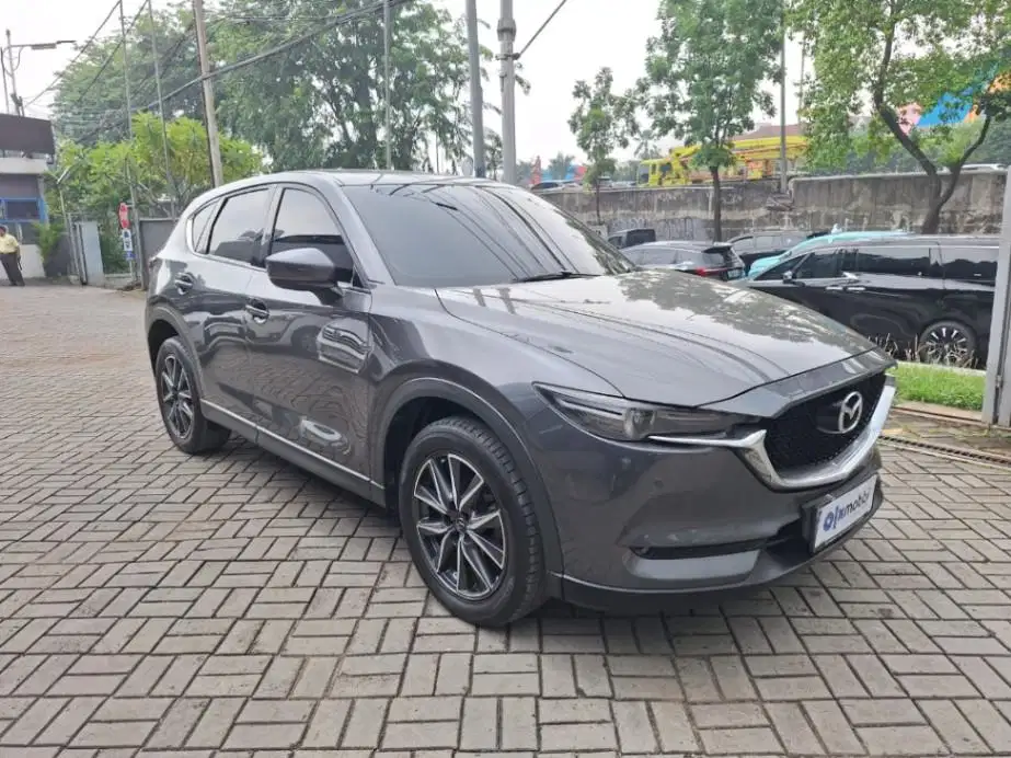 DP MURAH Mazda CX-5 2.5 Grand Touring Bensin-AT 2018 Abu CZENB
