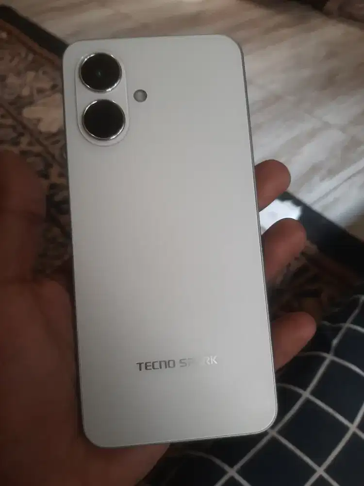 Tecno Spark Go 2 4+4/128 fullset mulus