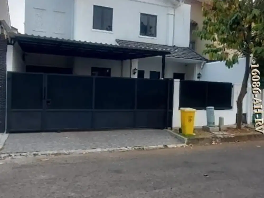 DIJUAL RUMAH BARU MODERN CLASSIC FULL FURNISHED SIAP HUNI DI BSD