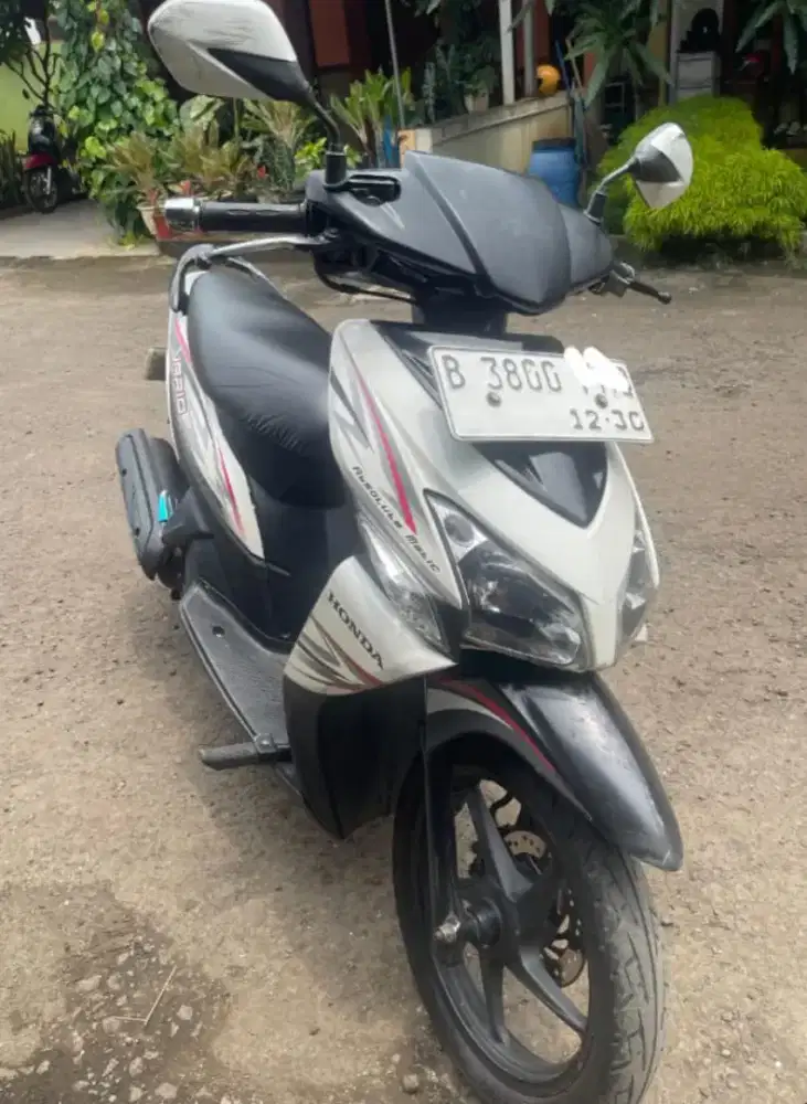 Honda Vario 110 thn 2013/2014 Pajak hidup Bt 2012, 2011 2010