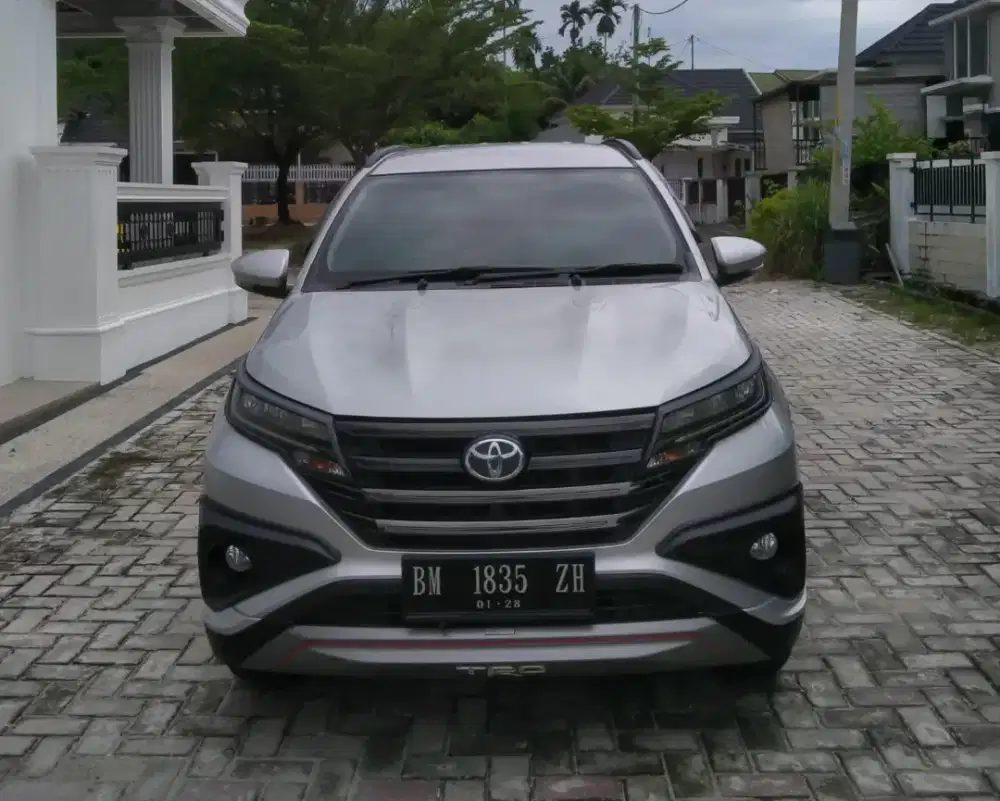 NEGO Rush S TRD 2019 metik