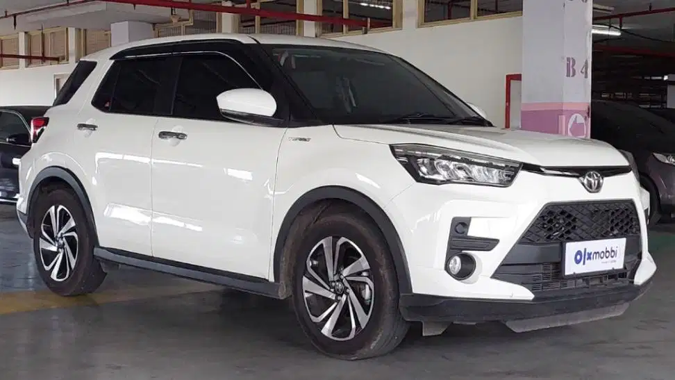 DP MURAH Toyota Raize 1.0 Turbo G Bensin-MT 2023 Putih CVJAA