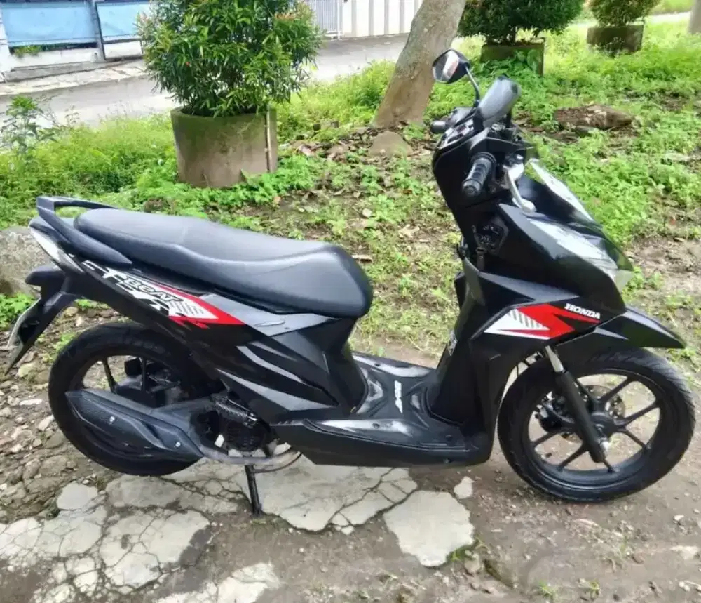 Honda beat thn 2023 atas nama sendiri