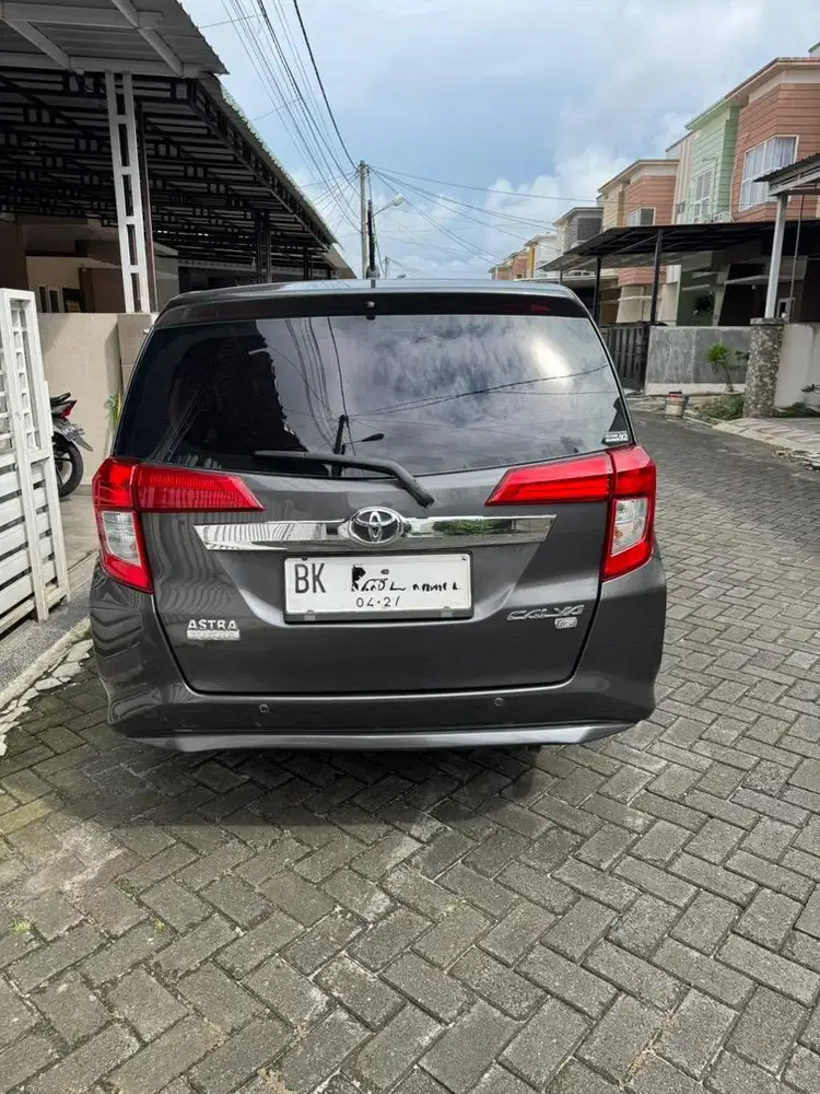 Calya A/T 2017 abu abu