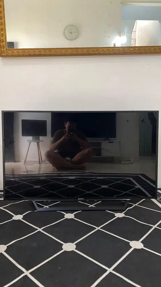 SMART TV SONY 48 INCH MINUS MATOT