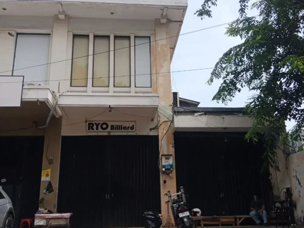Ruko Pinggir Jalan Utama