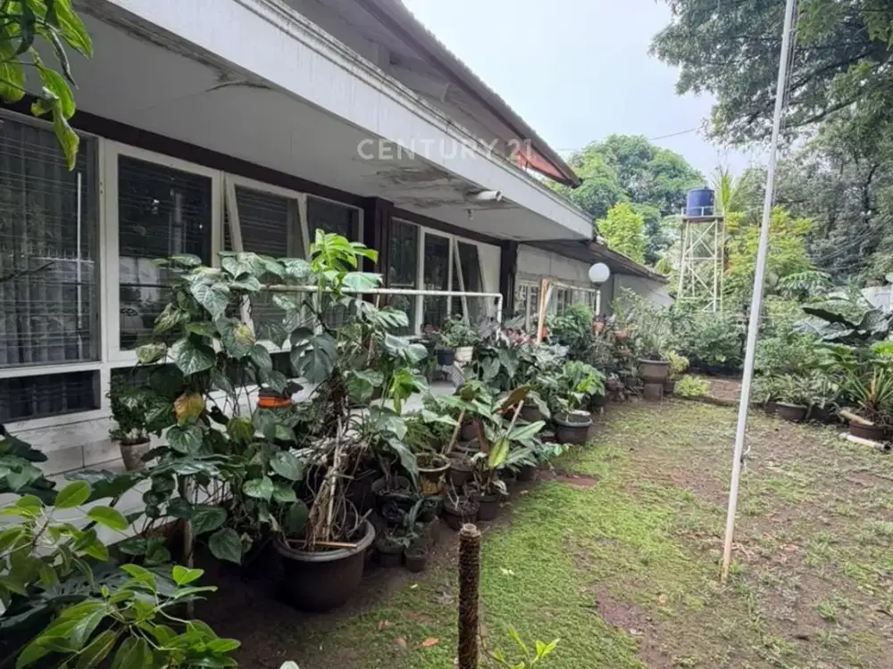 Dijual Rumah Hadap Jalan Raya Di Wijaya Sangat Strategis