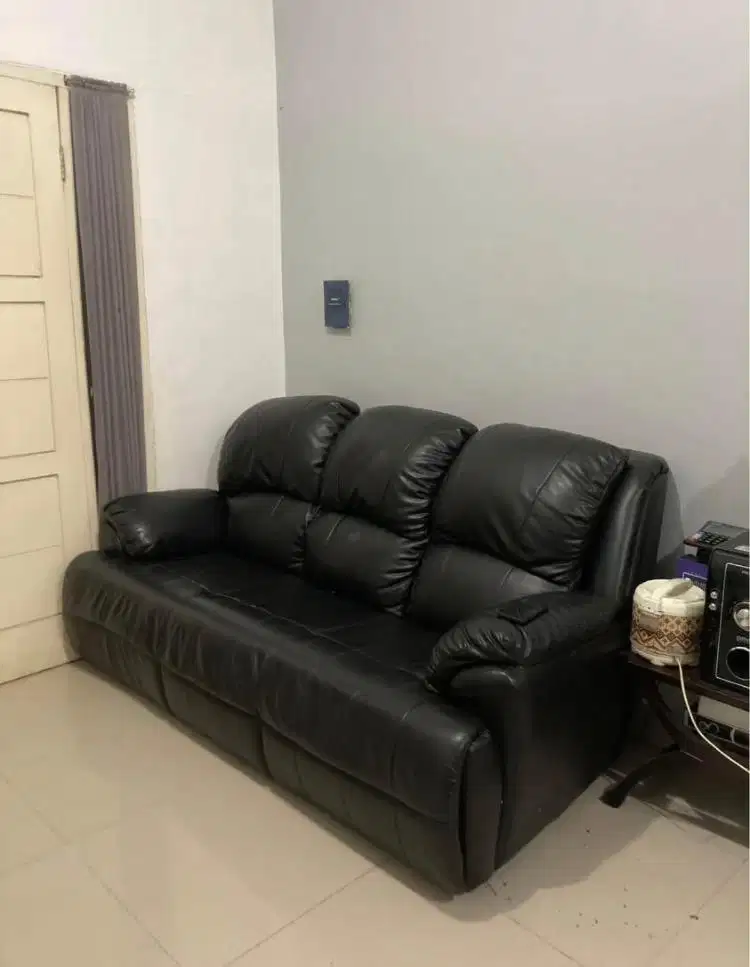 3 + 2 Row Sofa Kulit Asli (MER)