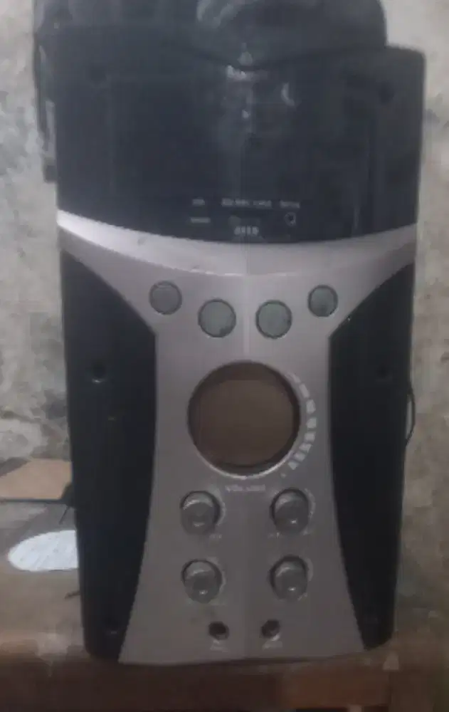 Speaker subwoofer GMC bluetooth