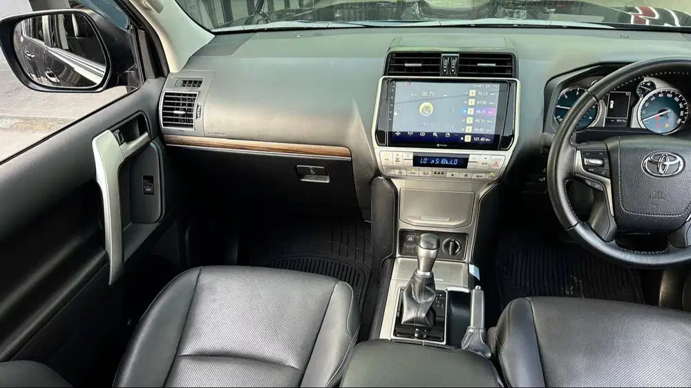 Toyota Landcruiser Prado 2.8 Diesel (RARE ITEM) TXL CBU JAPAN NIK 2023