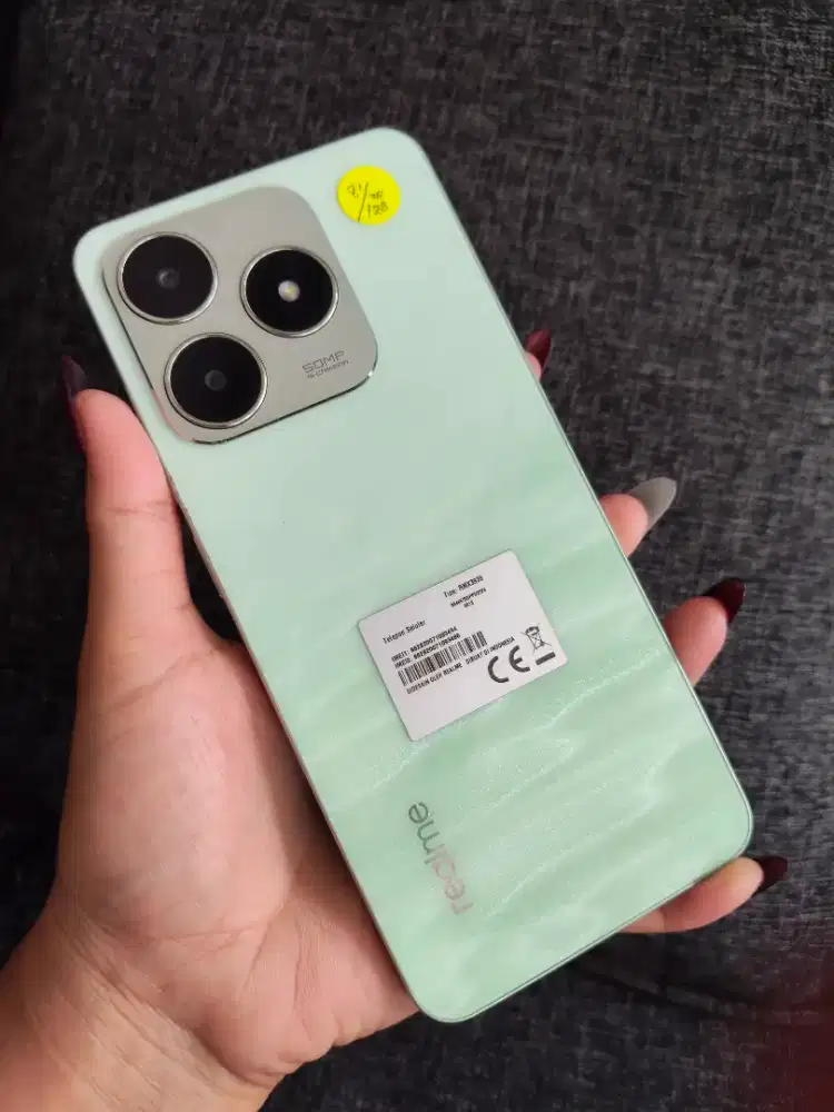 Realme C63 ram 8/128