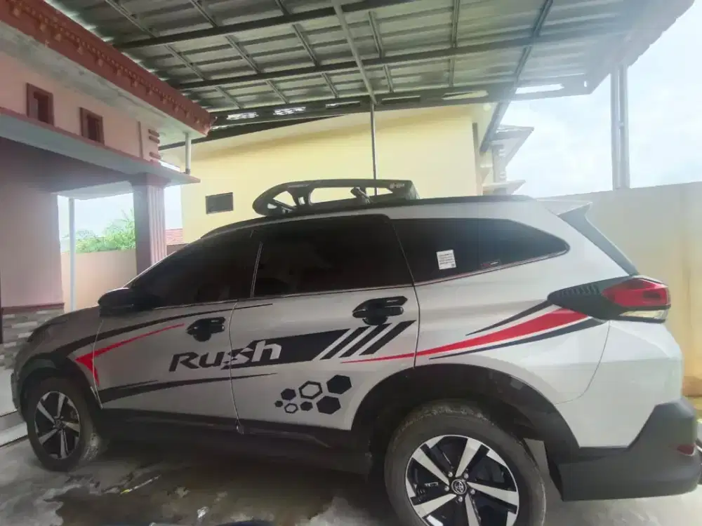 Di jual Toyota Rush