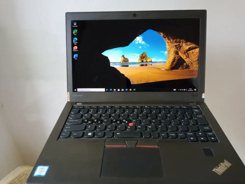 Laptop lenovo thinkpad x270 i5 ssd 256gb ram 8 gb ngebut