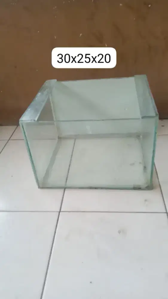 Aquarium 30x25x20