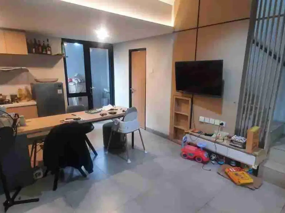 Rumah Full Furnish di Lumihous Legenda Wisata Cibubur