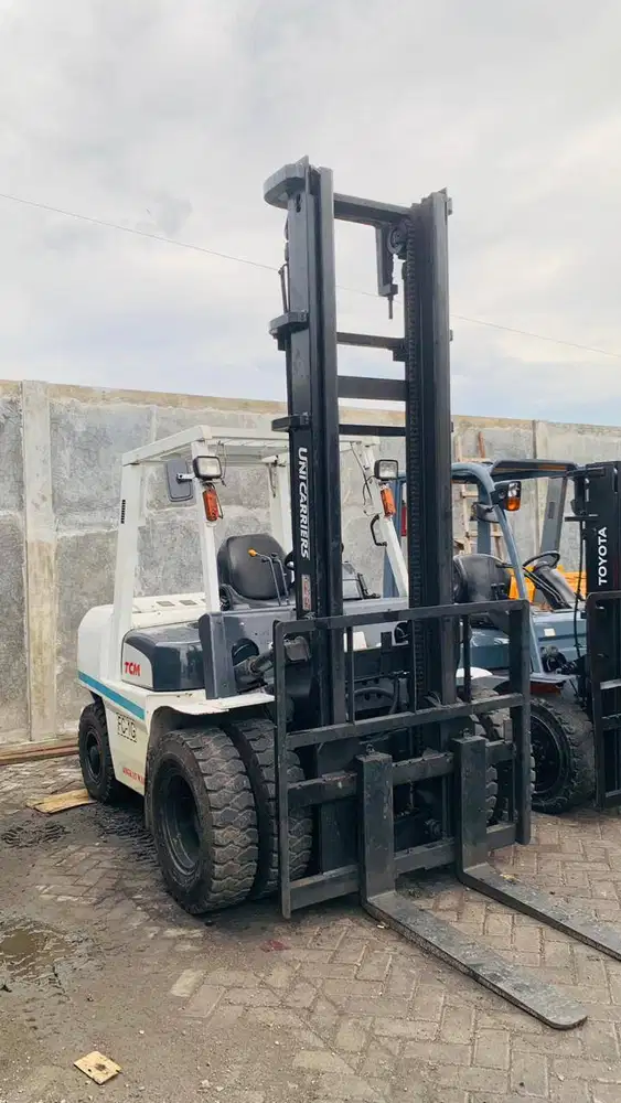 TCM 4 TON MAST TINGGI UNIT NORMAL SIAP KERJA