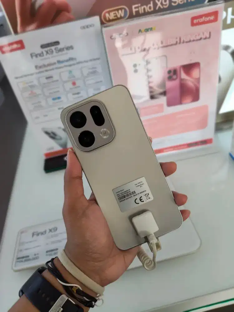 OPPO A6 Pro Baru Segel – Promo Tebus Murah Provider / Aksesoris