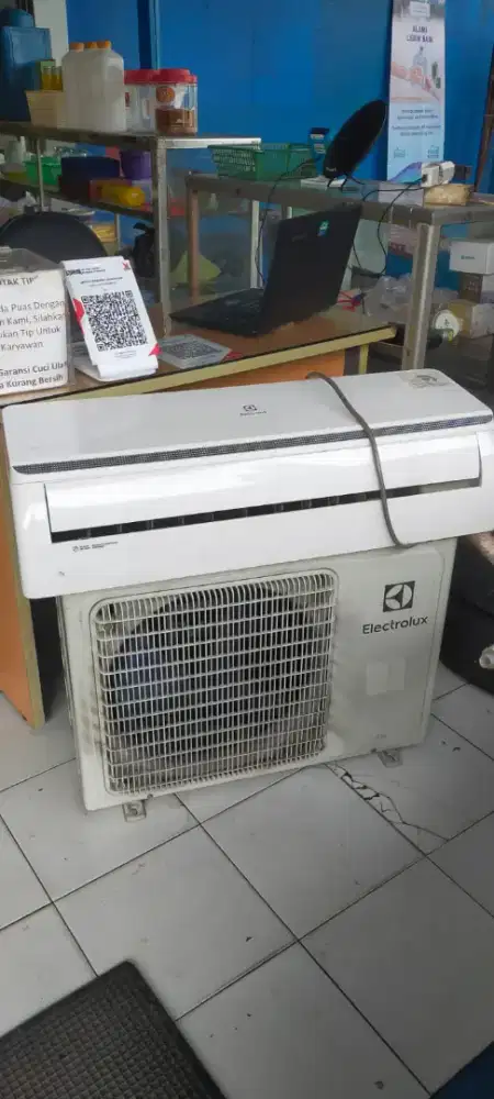 Di jual cepat ac elektrolux kondisi no minus