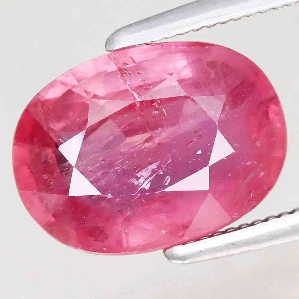 Natural Sapphire Padparadscha