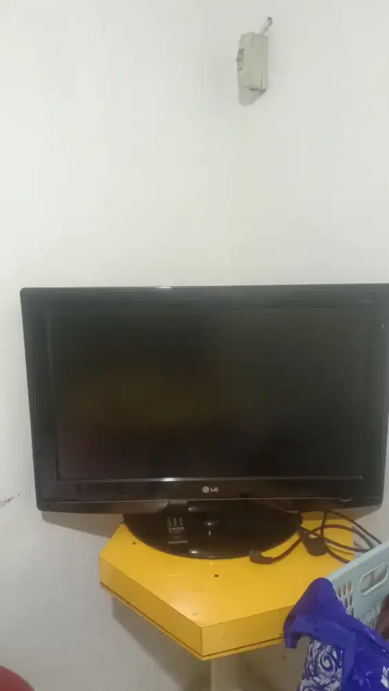 Tv LCD LG 32(tv+remote)