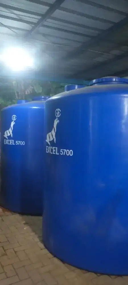 di jual cepat tandon air 5700 liter