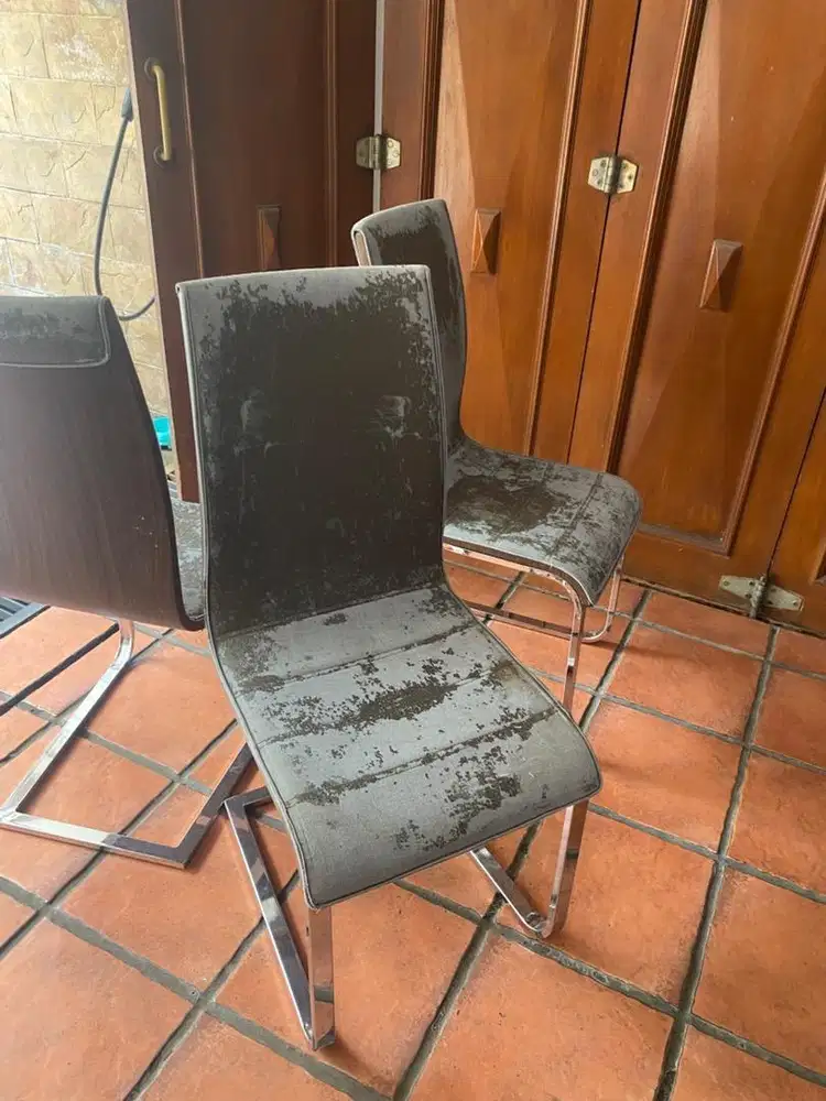 Service sofa terdekat