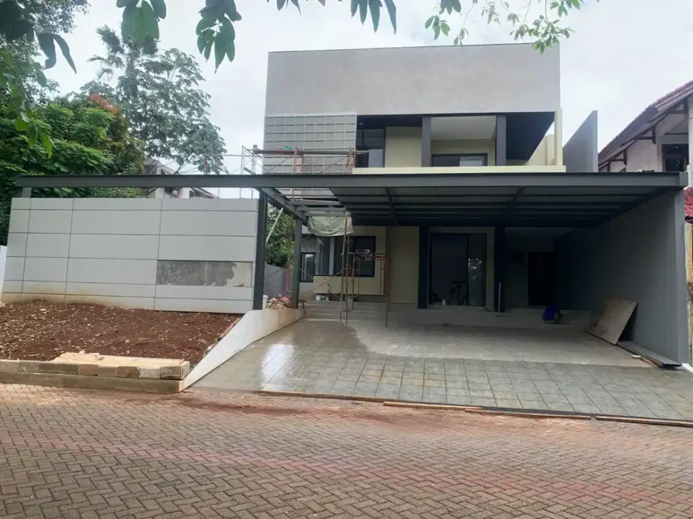 RUMAH MEWAH SIAP HUNI DI TANGERANG SELATAN