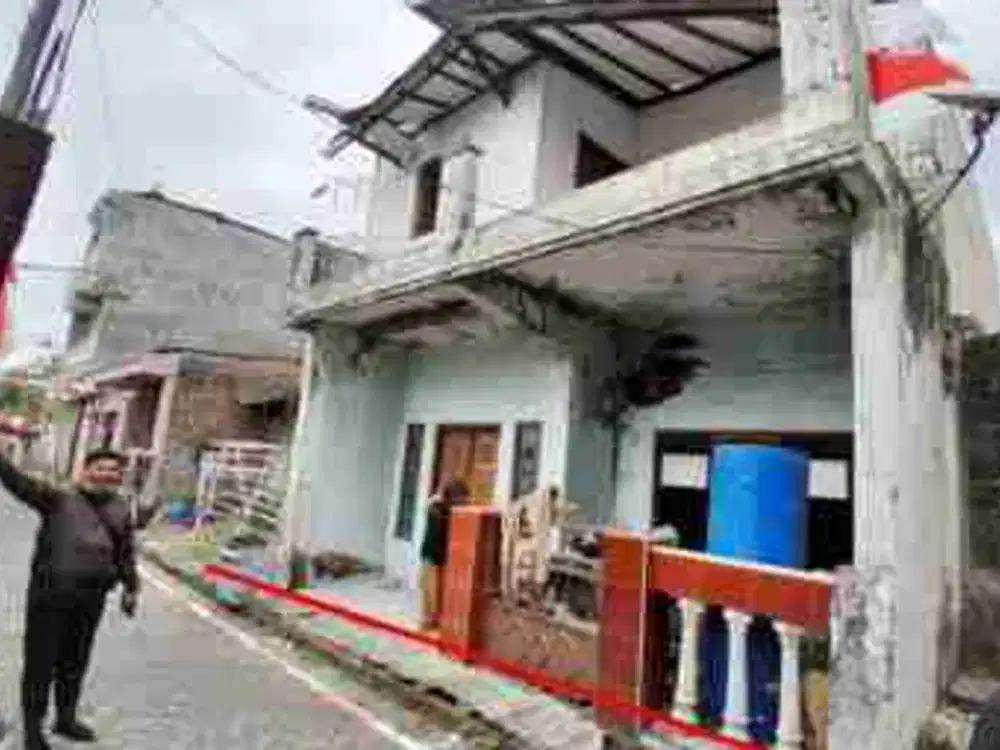 DIJUAL RUMAH 
PERUM GRIYA KENCANA GANG NANGKA BLOK 31 NO 35
KEL. : MOJOSARIREJO
KEC  : DRIYOREJO
KAB  : GRESIK