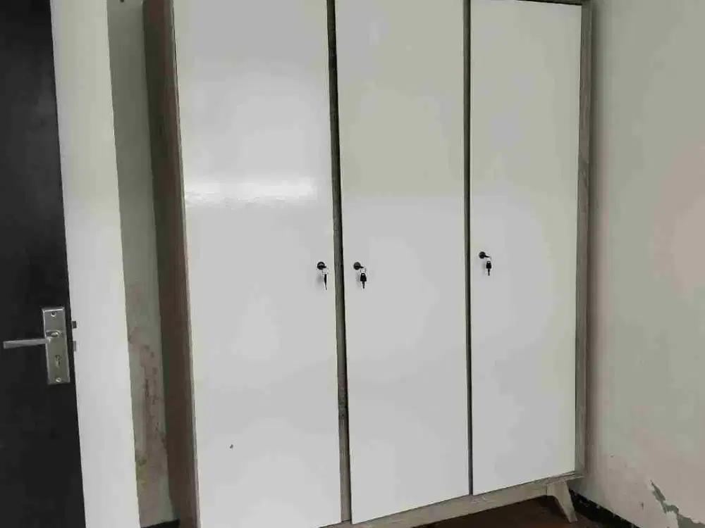 DISEWAKAN UNIT KOSONGAN 1 KAMAR APARTEMEN SENTRA TIMUR RESIDENCE