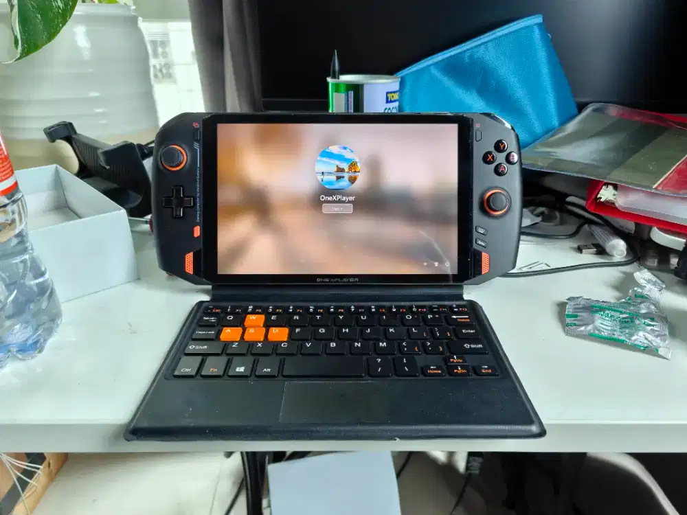 OneXPlayer 1S Intel Edition + Keyboard