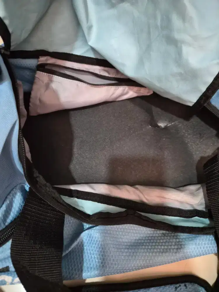 Tas travel uk besar Adidas