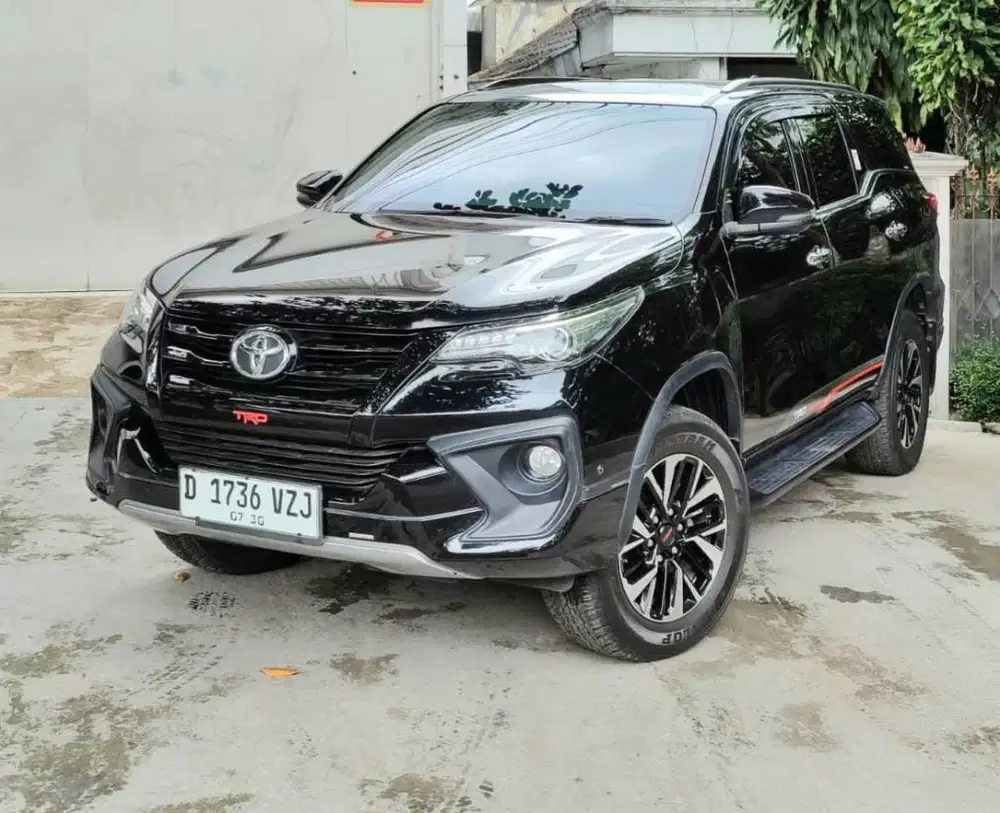 LowKM 18rb FORTUNER VRZ TRD 2.4 AT 2019 RECORD TOYOTA BANDUNG