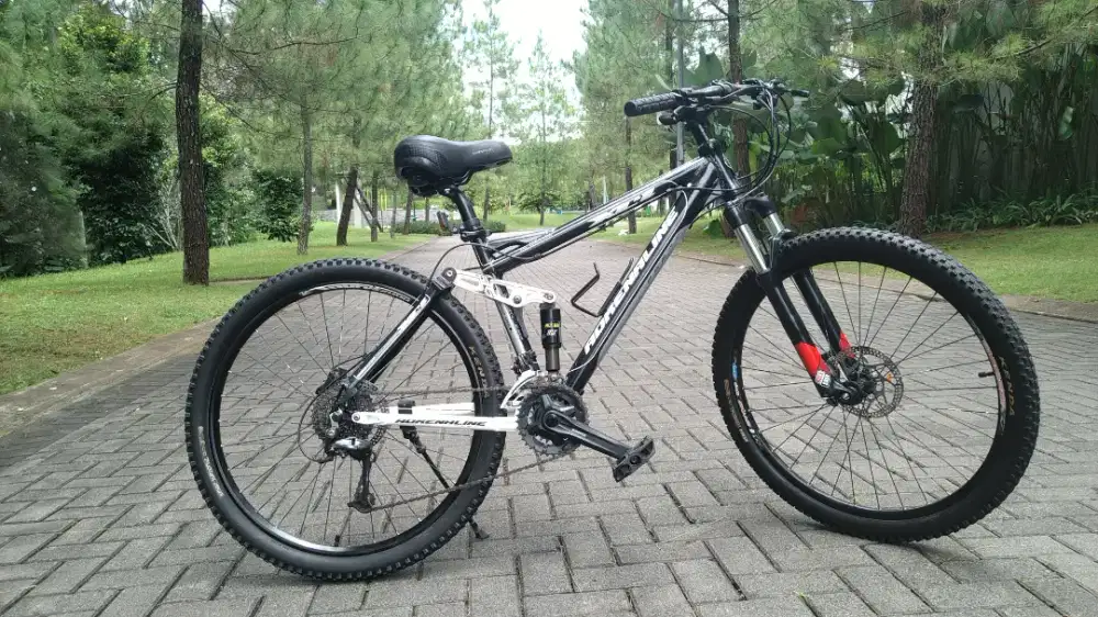Sepeda Santai MTB Gunung Adrenaline XC1 Alloy 26