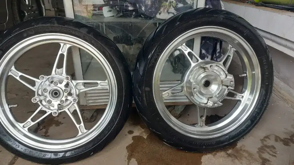 full set velg delkevic kspeed pcx 160 abs silver satu set ban
